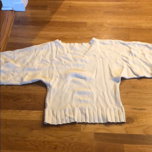 Wool/Cashmere Blend 3/4 Big Sleeve Sweater - Picture 5 of 5